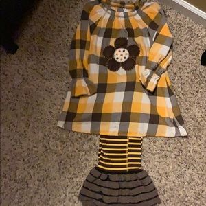 Mis Tee V-Us 2 piece set